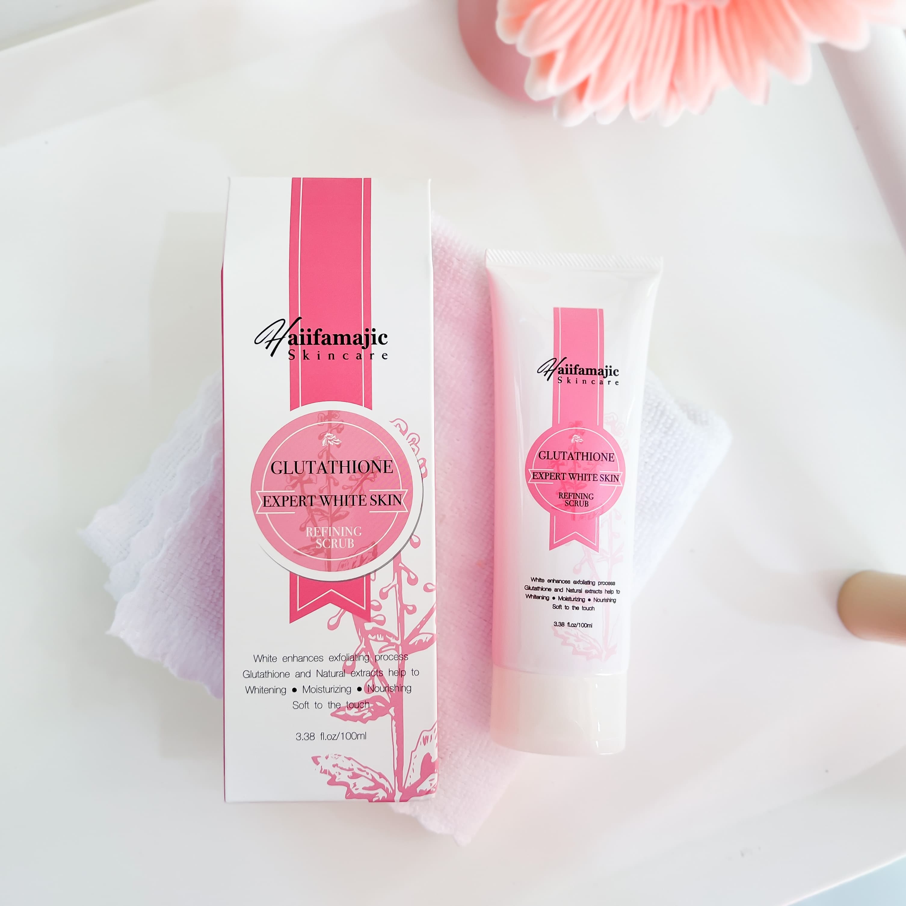 HF Glutathione expert white skin refinning scrub